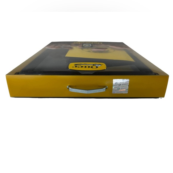 NEW Otterbox Defender Series Case & Screen Protector Apple iPad 5th & 6th gen